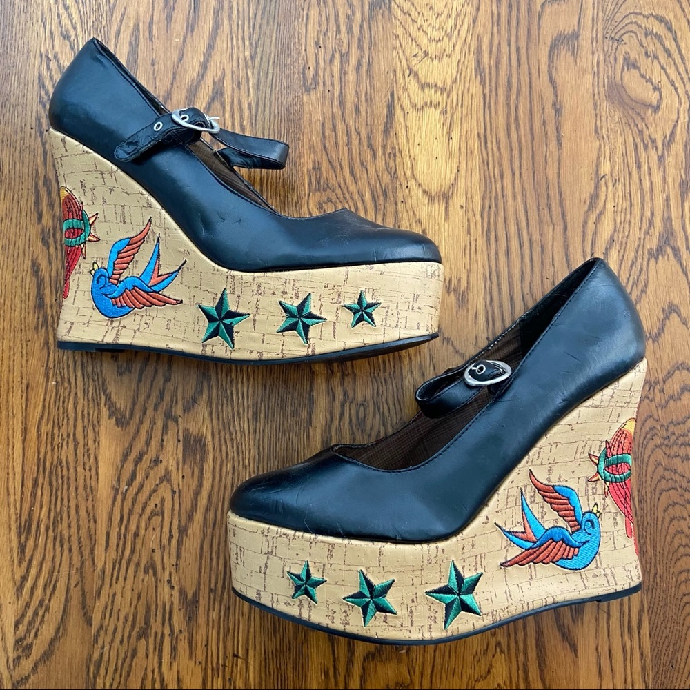 Black faux leather tattoo wedge heels platform Mary Janes size 10 Penthouse
